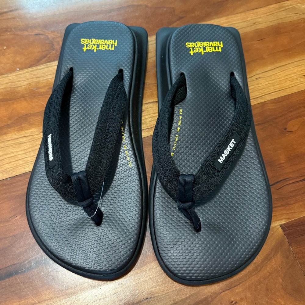 NWOT Market Havaianas Unisex flip flop